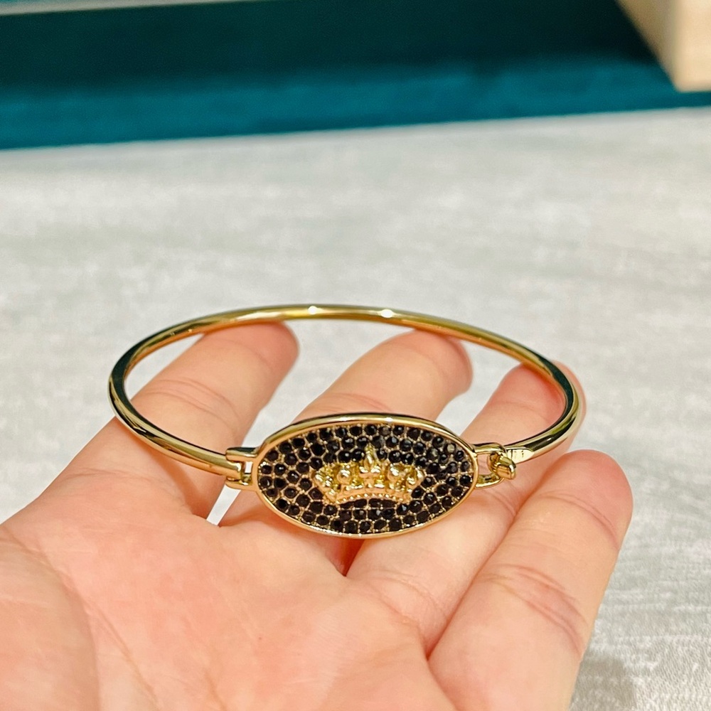 Juicy Couture Vintage Y2K Black Crystal Crown Bangle Bracelet NWOT